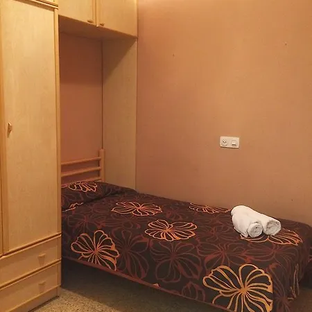 بيت ضيافة La Marina 2*