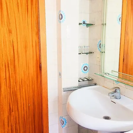 La Marina 2* بلاتجا ذارو