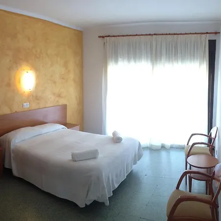 بيت ضيافة La Marina 2*