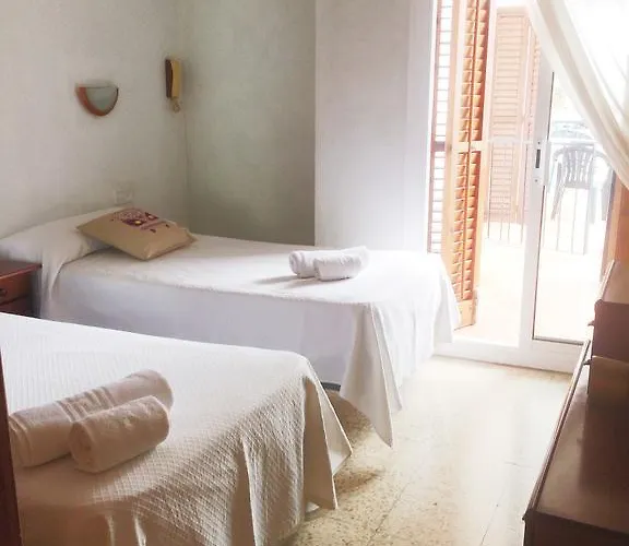 Casa de hóspedes La Marina 2*