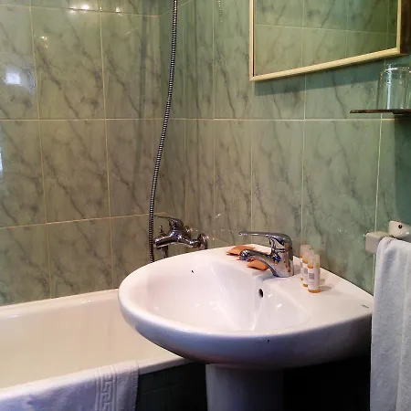 La Marina Guest house 2*