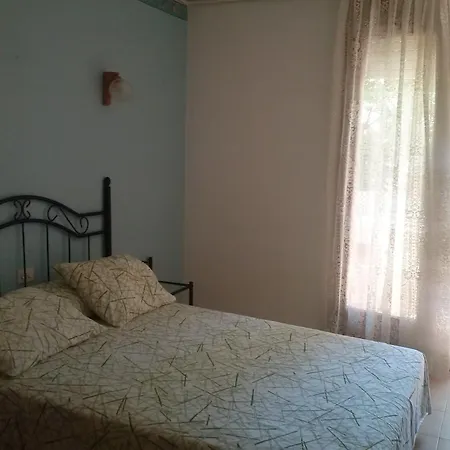 La Marina Guest house 2*